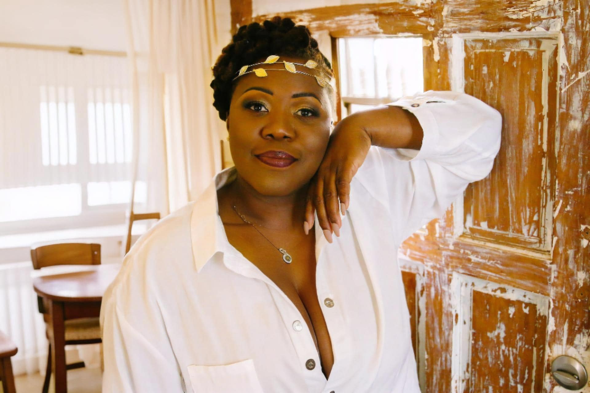 CassandraOwnerofSweetMood Sweet Mood Owner, Cassandra